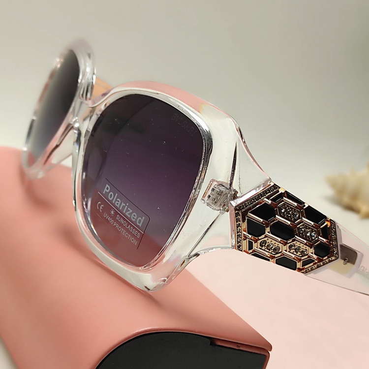 عینک افتابی زنانه پلاریزه BVLGARI کد 88147