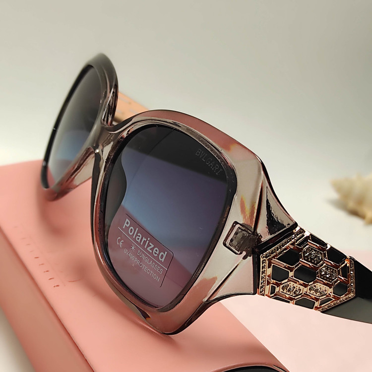 عینک افتابی زنانه پلاریزه BVLGARI کد 88147