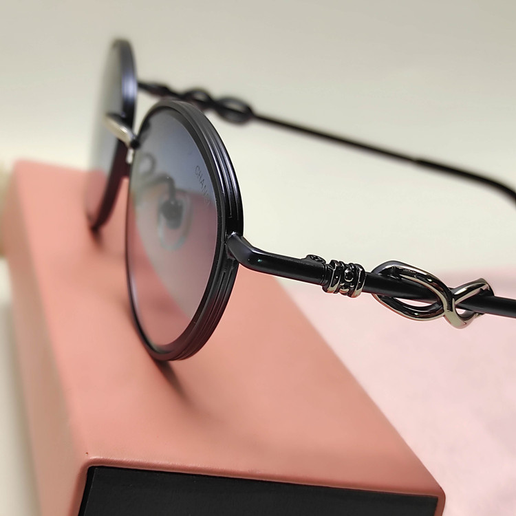عینک آفتابی زنانه فلزی chanel 2706