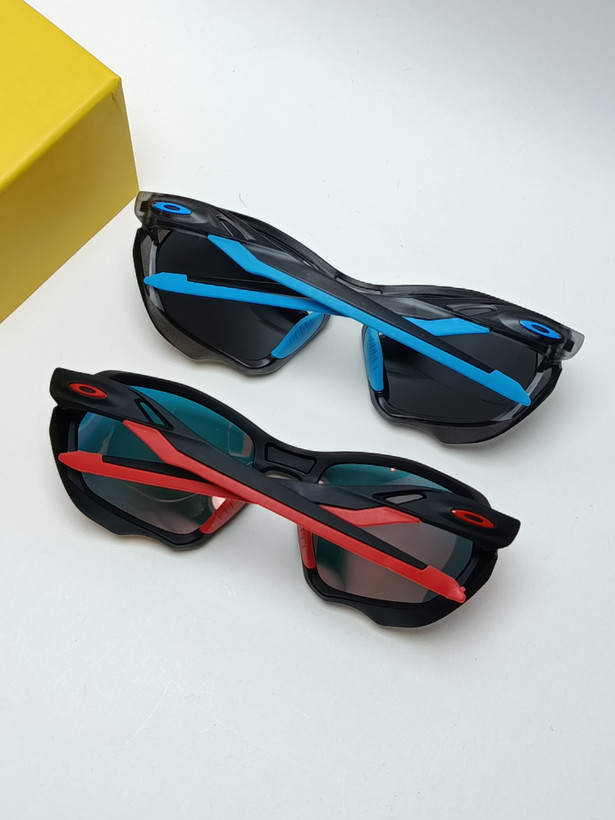 عینک آفتابی ورزشی اوکلی oakley مدل 04939