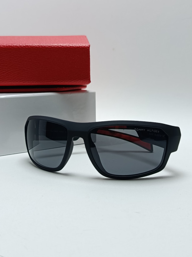 عینک آفتابی ورزشی Tommy Hilfiger مدل23_2026