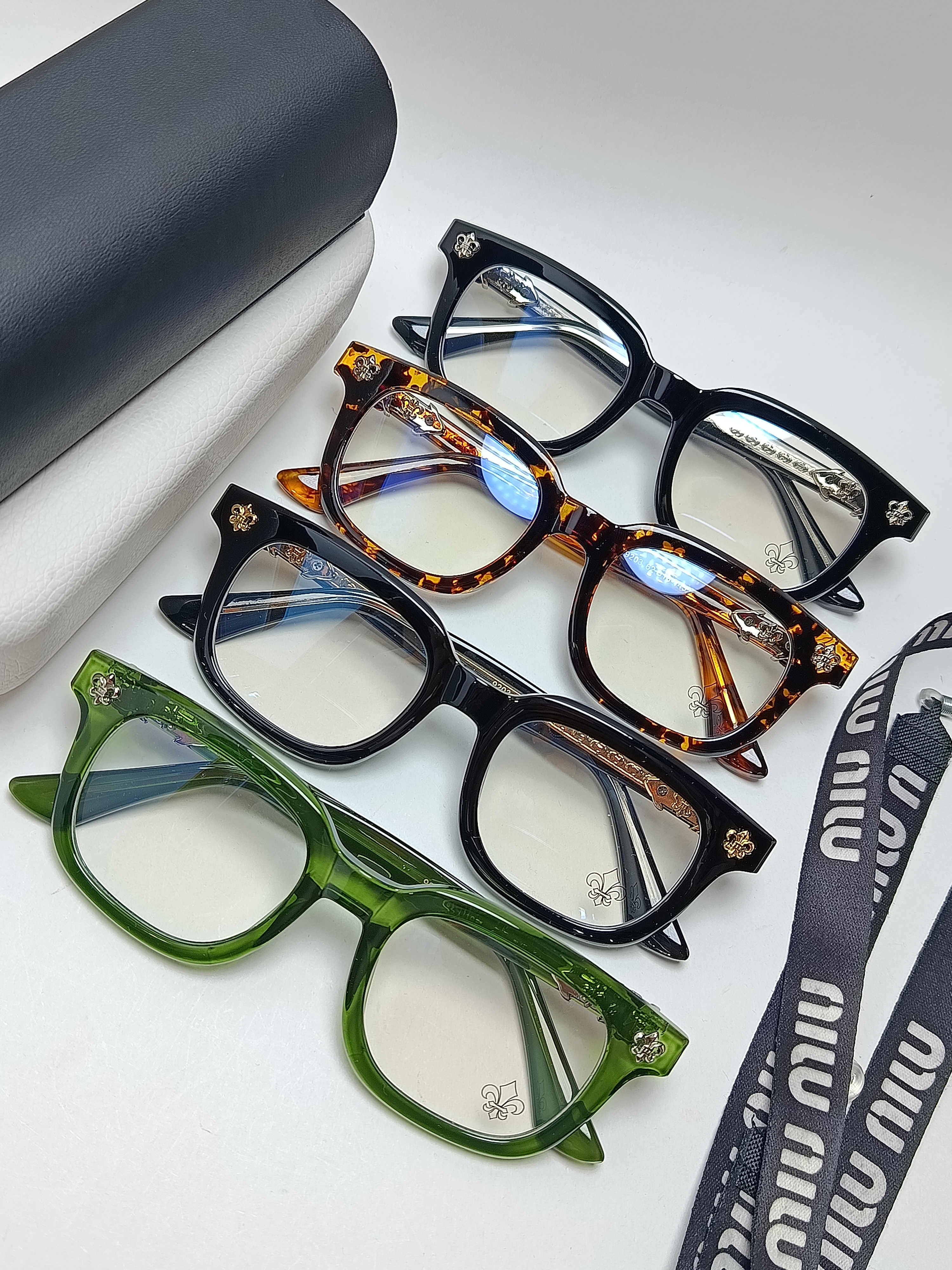 عینک طبی بلوکات کروم هارتزChrome Hearts مدل9203