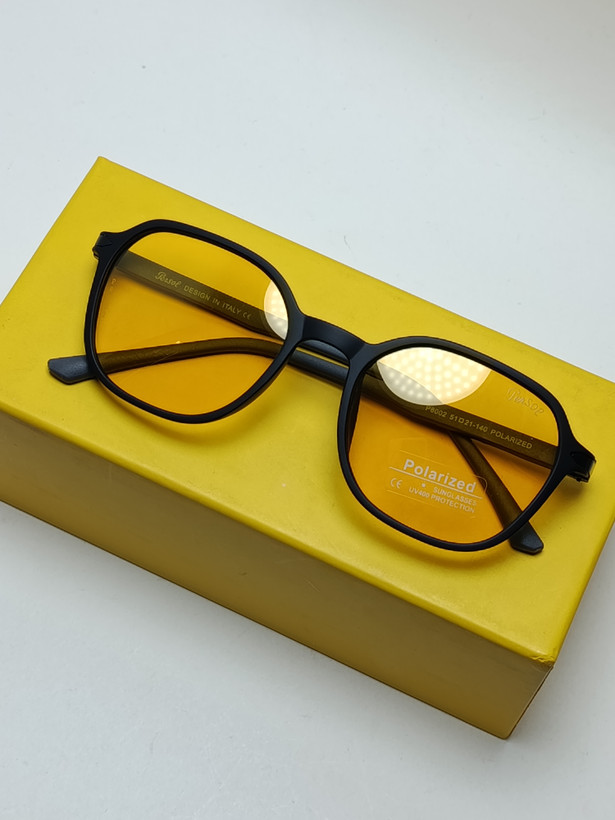 عینک آفتابی کائوچو پلاریزه persol مدل 8002