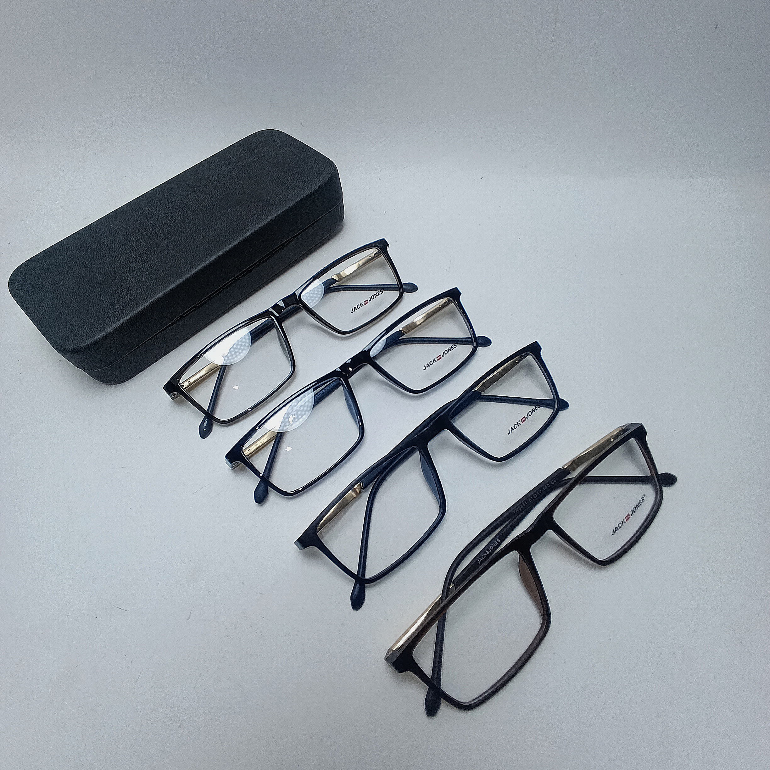 عینک طبی کائوچو TR90مدلJACE-JONESمدلTR0611